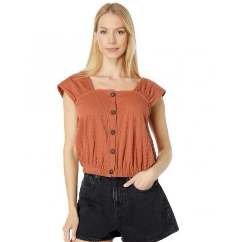 EUC Madewell Crinkle Knit Button Front Cotton Blend Top in Afterglow Red, Size S